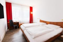 Hotel-am-Flughafen-Dresden-Dormero-Zimmer
